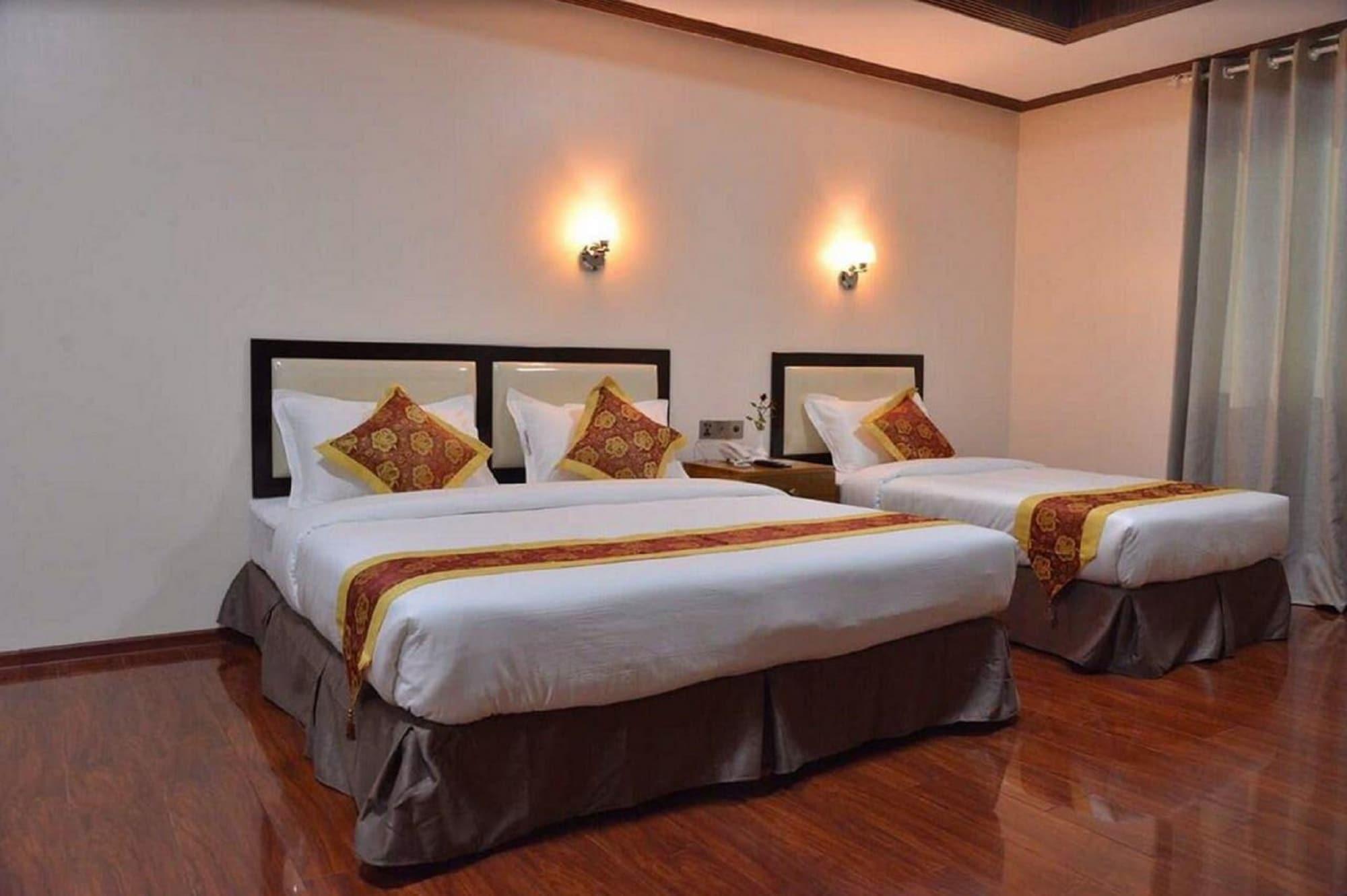 Hotel Yadanar Oo Mandalay Exterior foto