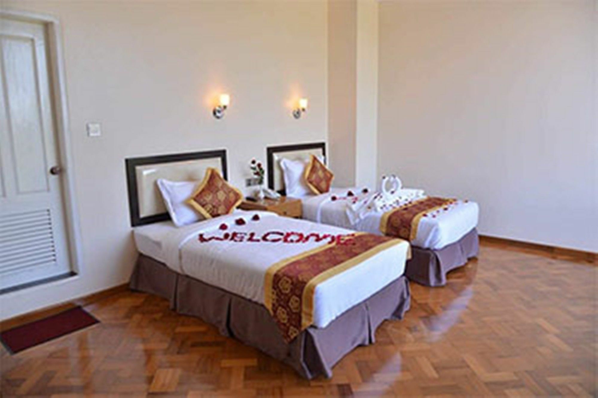 Hotel Yadanar Oo Mandalay Exterior foto